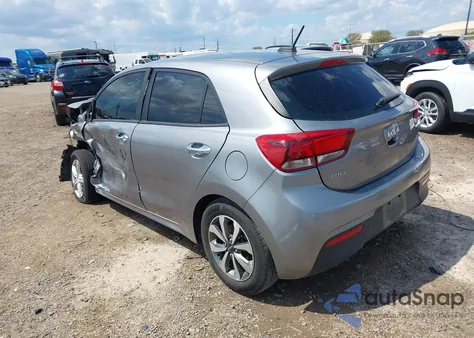 2023 Kia Rio 5-Door S z USA, uszkodzony, nr VIN 3KPA25AD2PE628625